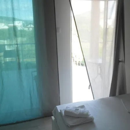 Apartment Trebinje شقة تريبينيي